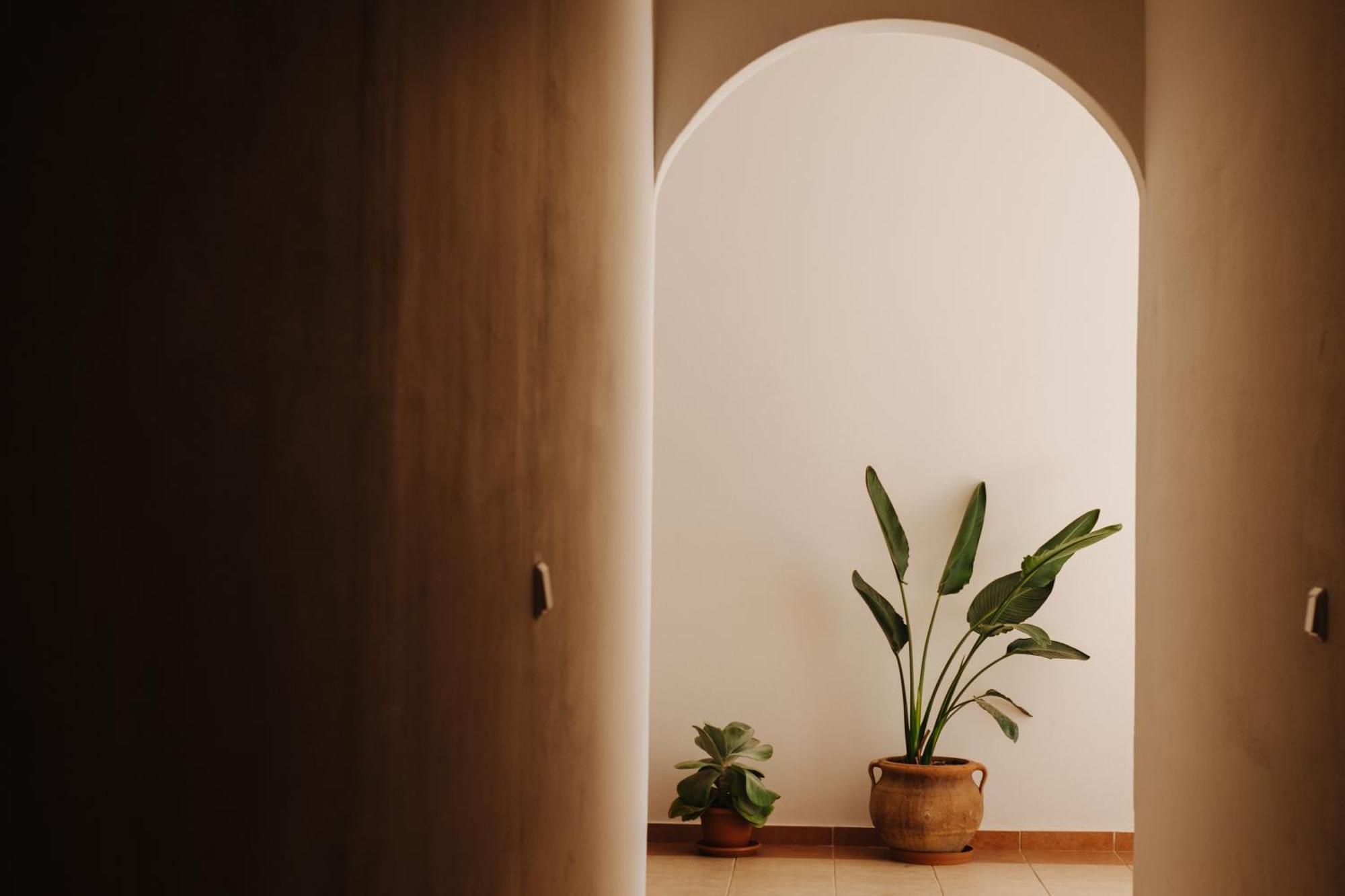 Finikas Apartments Плакиас Экстерьер фото